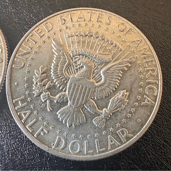 1964 Kennedy Half Dollar Silver Coins Lot of 2 – 90% Silver Bullion - Picture 7 of 9